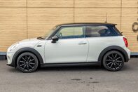 Mini Hatch COOPER 13
