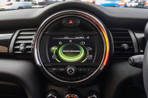 Mini Hatch COOPER 22