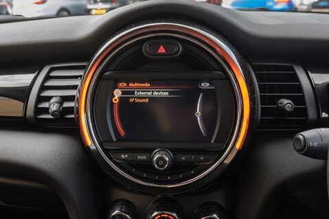 Mini Hatch COOPER 26