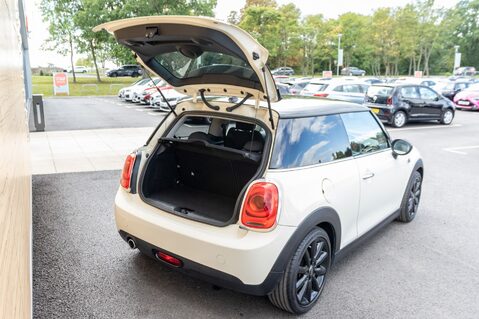 Mini Hatch COOPER 32