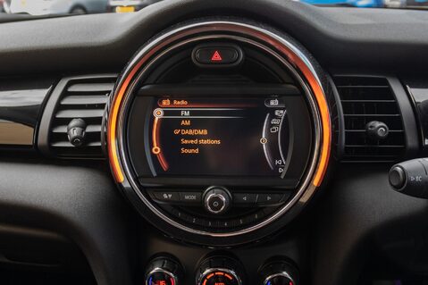 Mini Hatch COOPER 27