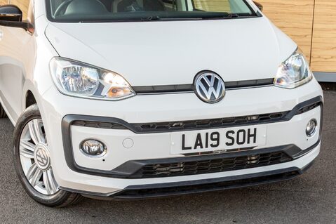 Volkswagen Up HIGH UP TSI 10