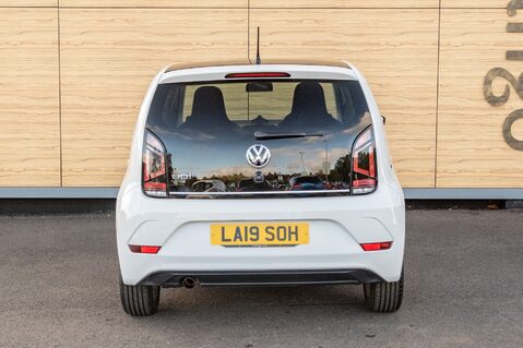 Volkswagen Up HIGH UP TSI 6