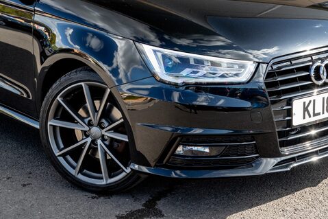 Audi A1 TFSI BLACK EDITION NAV 11