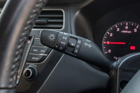 Hyundai i20 T-GDI PLAY 17