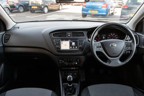Hyundai i20 T-GDI PLAY 3