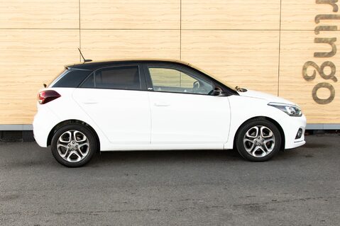 Hyundai i20 T-GDI PLAY 12