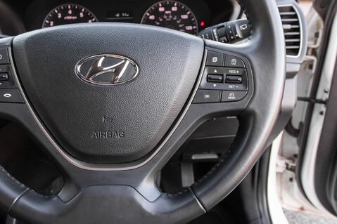 Hyundai i20 T-GDI PLAY 20