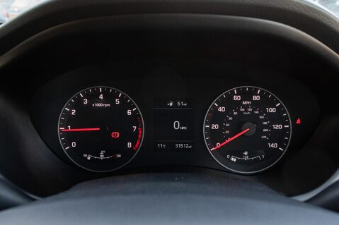 Hyundai i20 T-GDI PLAY 15