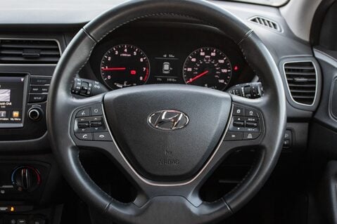 Hyundai i20 T-GDI PLAY 21