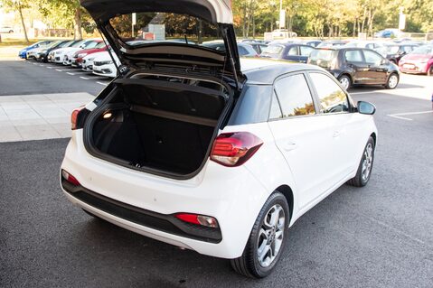 Hyundai i20 T-GDI PLAY 33