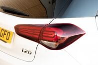 Hyundai i20 T-GDI PLAY 9