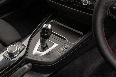 BMW 1 Series 118I SPORT 30