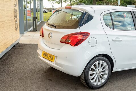 Vauxhall Corsa SE 8