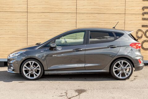 Ford Fiesta ST-LINE X 13