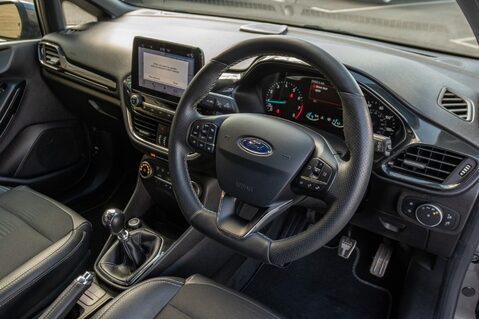 Ford Fiesta ST-LINE X 4