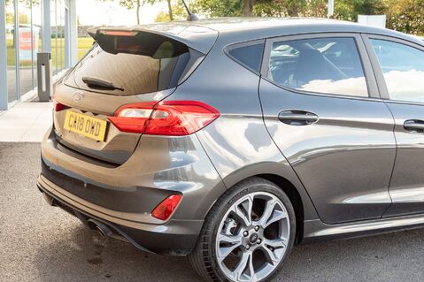 Ford Fiesta ST-LINE X 8