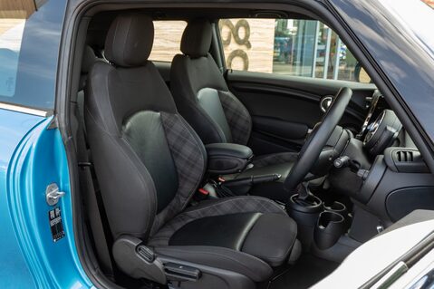 Mini Hatch COOPER SPORT 30