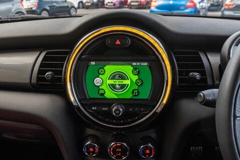 Mini Hatch COOPER SPORT 22