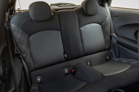 Mini Hatch COOPER SPORT 33