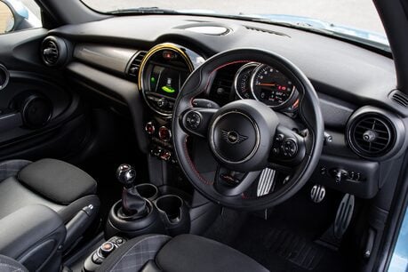 Mini Hatch COOPER SPORT