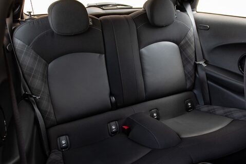 Mini Hatch COOPER SPORT 33