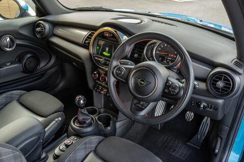 Mini Hatch COOPER SPORT 4