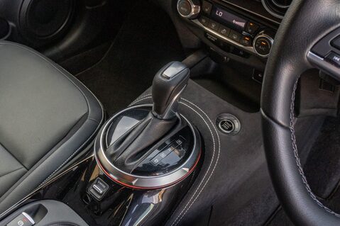 Nissan Juke DIG-T TEKNA PLUS DCT 31