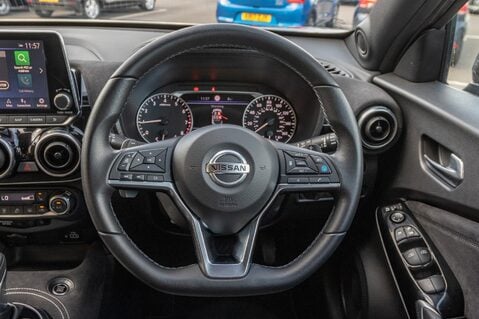 Nissan Juke DIG-T TEKNA PLUS DCT 21