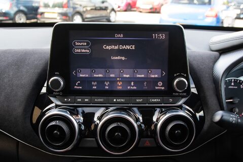 Nissan Juke DIG-T TEKNA PLUS DCT 24