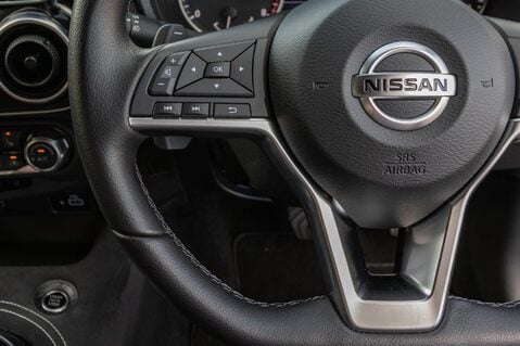 Nissan Juke DIG-T TEKNA PLUS DCT 19