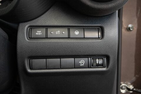 Nissan Juke DIG-T TEKNA PLUS DCT 16