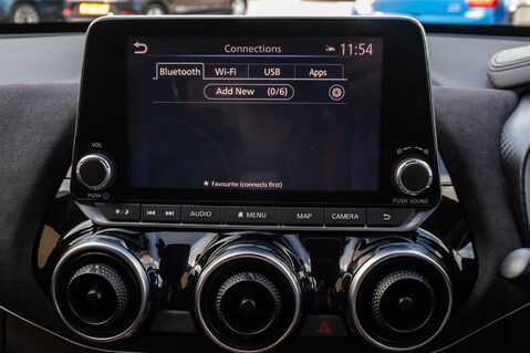 Nissan Juke DIG-T TEKNA PLUS DCT 26
