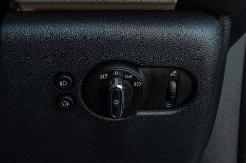 Mini Hatch COOPER 16