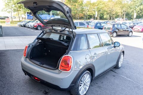 Mini Hatch COOPER 37