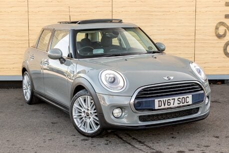 Mini Hatch COOPER