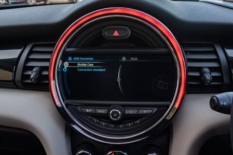 Mini Hatch COOPER 26