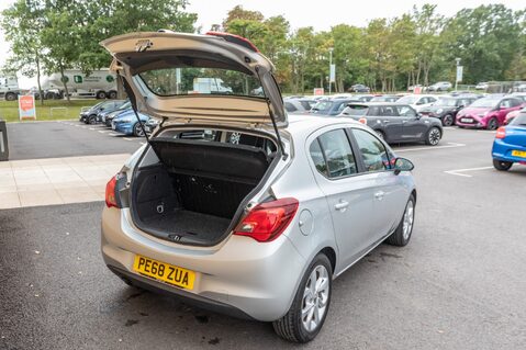 Vauxhall Corsa SRI NAV 33