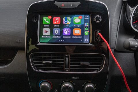 Renault Clio ICONIC TCE 30