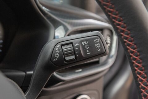 Ford Fiesta ST-LINE X 18