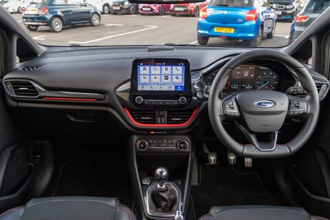 Ford Fiesta ST-LINE X 3