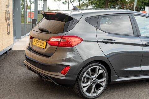 Ford Fiesta ST-LINE X 8