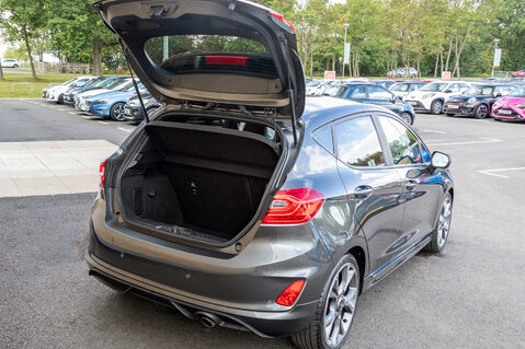 Ford Fiesta ST-LINE X 33