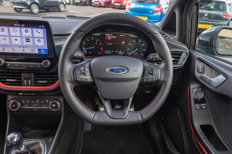 Ford Fiesta ST-LINE X 21