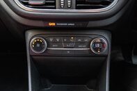 Ford Fiesta TITANIUM 31