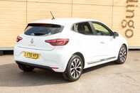 Renault Clio ICONIC TCE 2