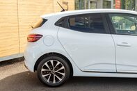 Renault Clio ICONIC TCE 7