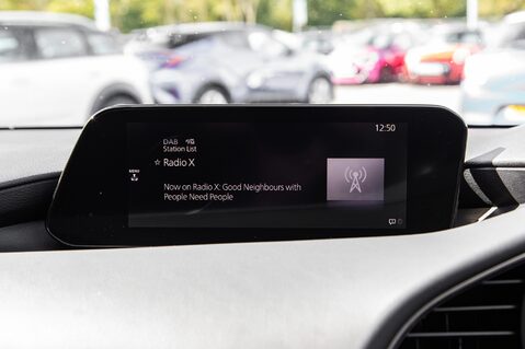 Mazda 3 SPORT LUX MHEV 22