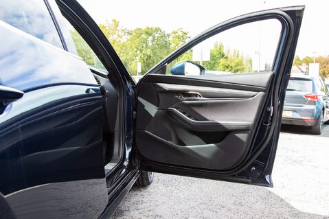 Mazda 3 SPORT LUX MHEV 14