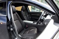 Mazda 3 SPORT LUX MHEV 29